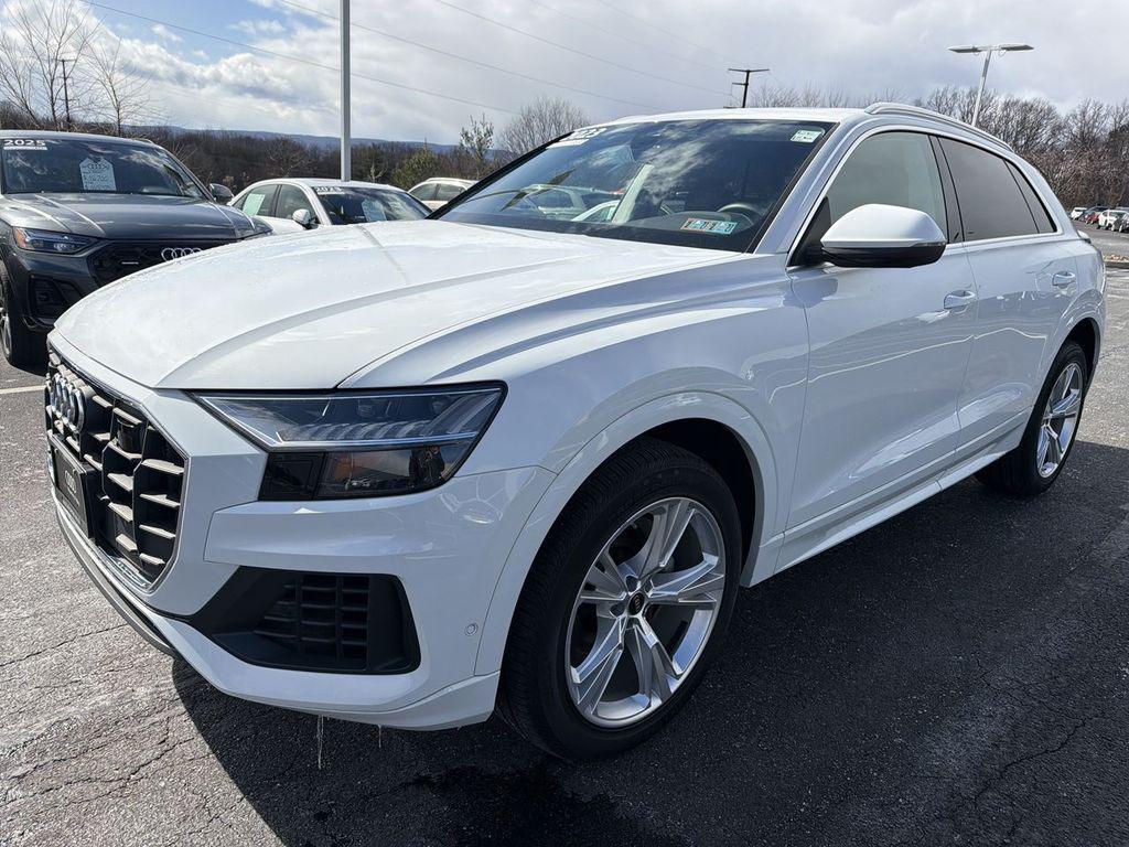 Audi Q8 2023