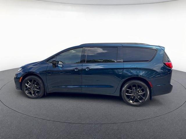 Chrysler Pacifica 2023