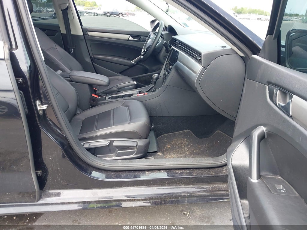 Volkswagen Passat 2022