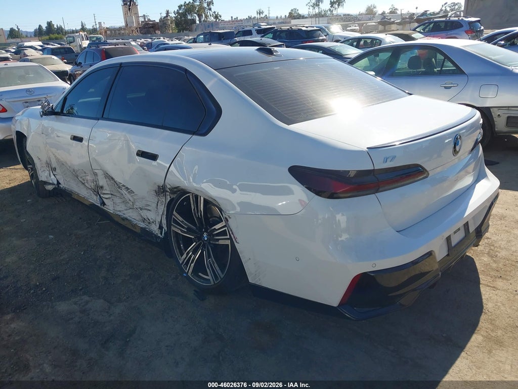 BMW i7 2023