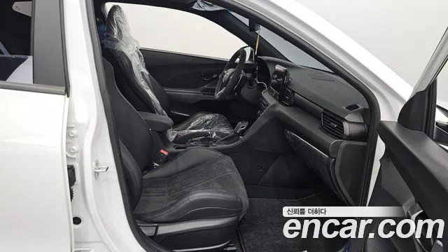Hyundai Veloster 2021