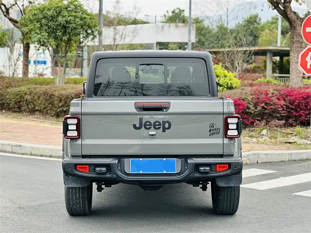 Jeep Gladiator 2022