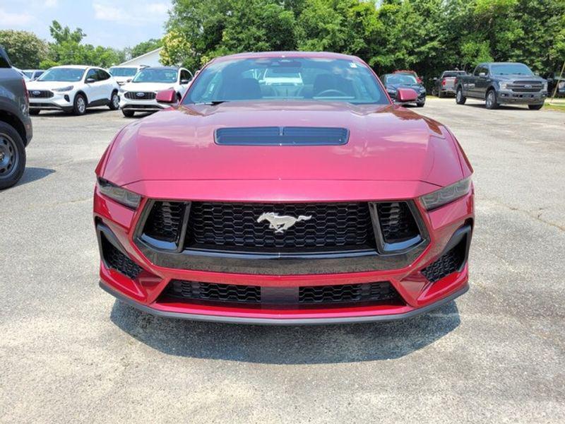 Ford Mustang 2025