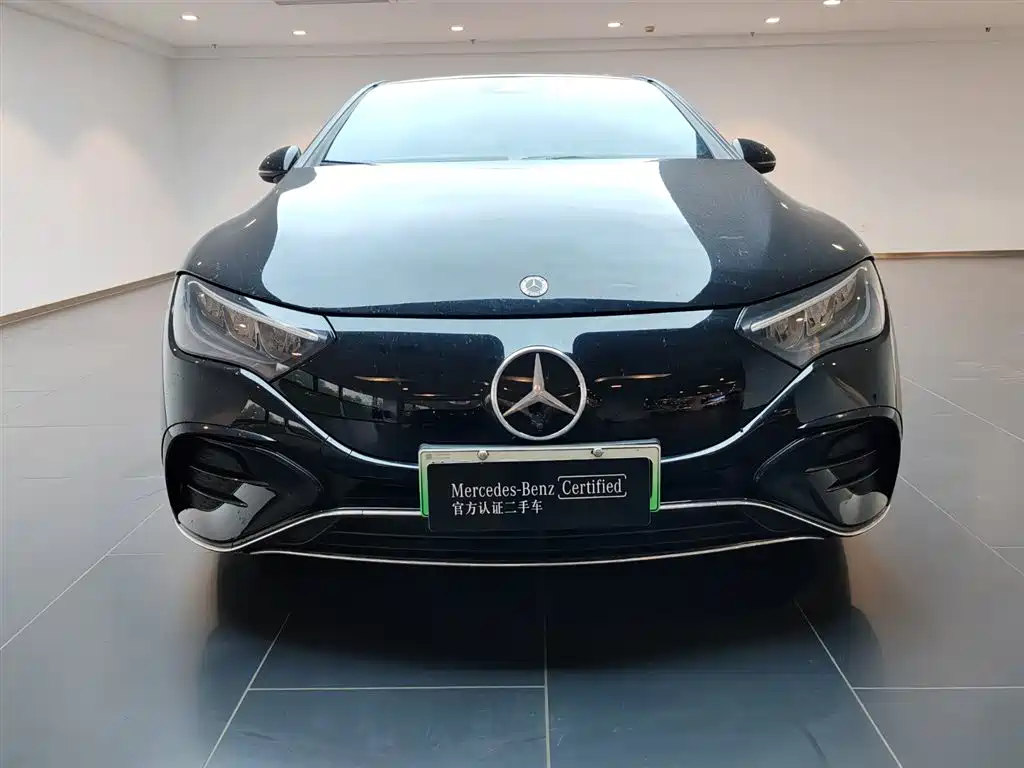 Mercedes-Benz EQE 2023