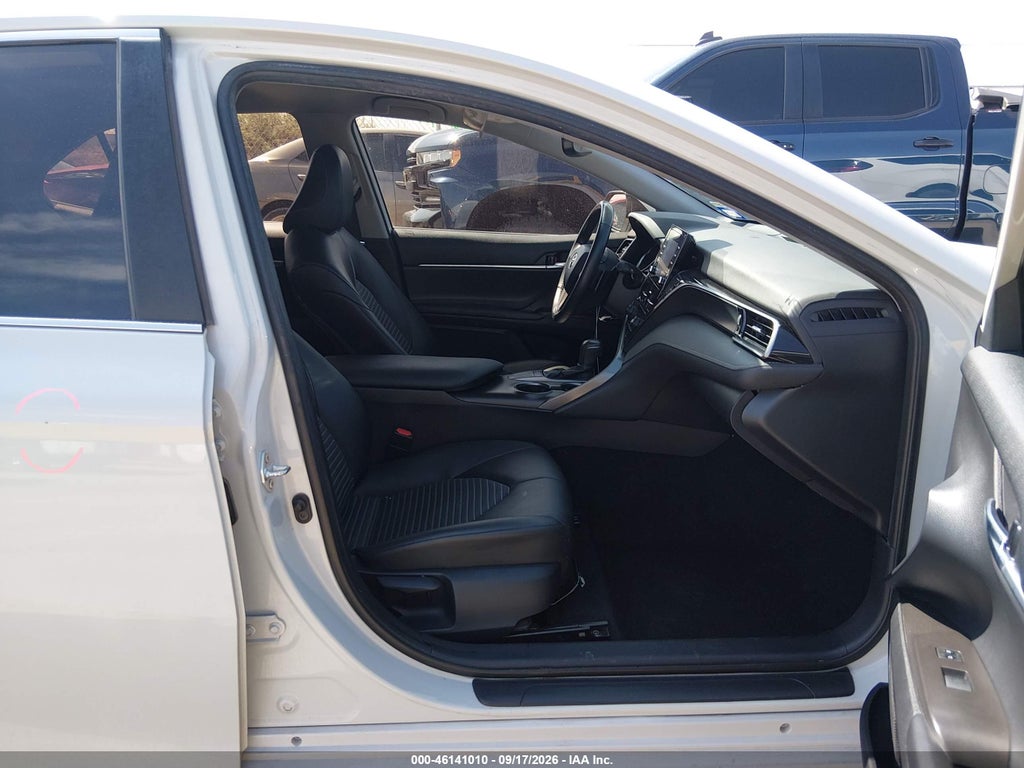 Toyota Camry 2023