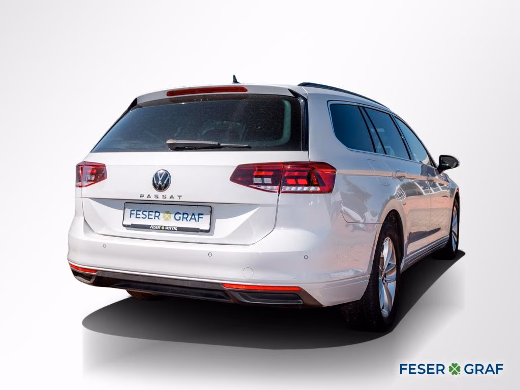 Volkswagen PASSAT VARIANT 2024