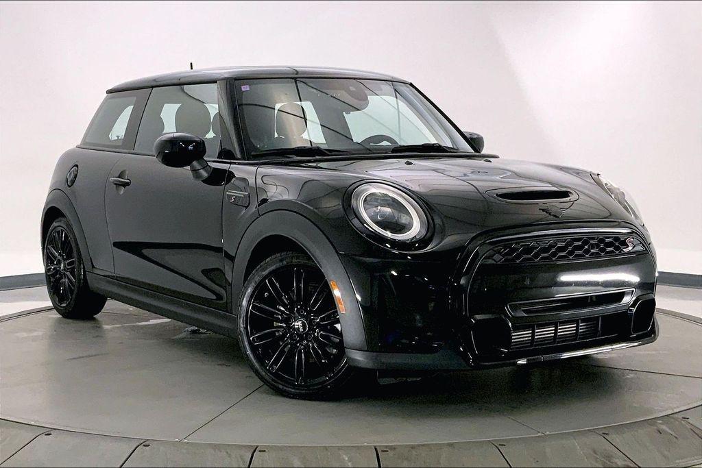 Mini Hardtop 2024