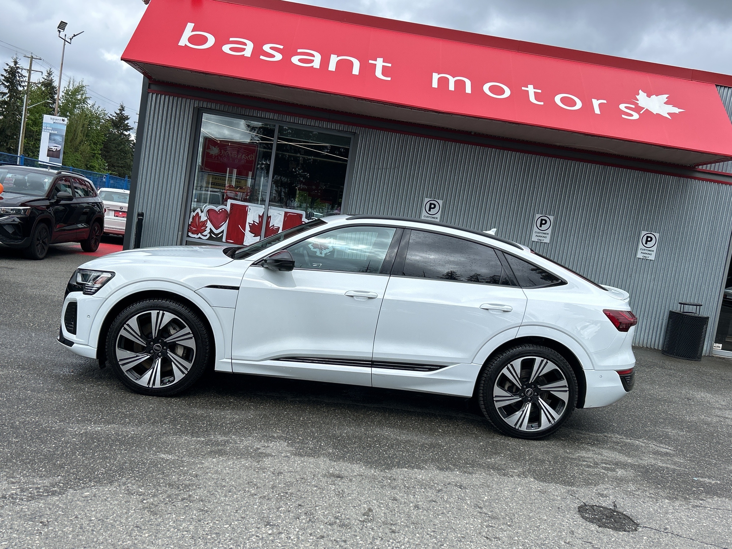 Audi Q8 2024