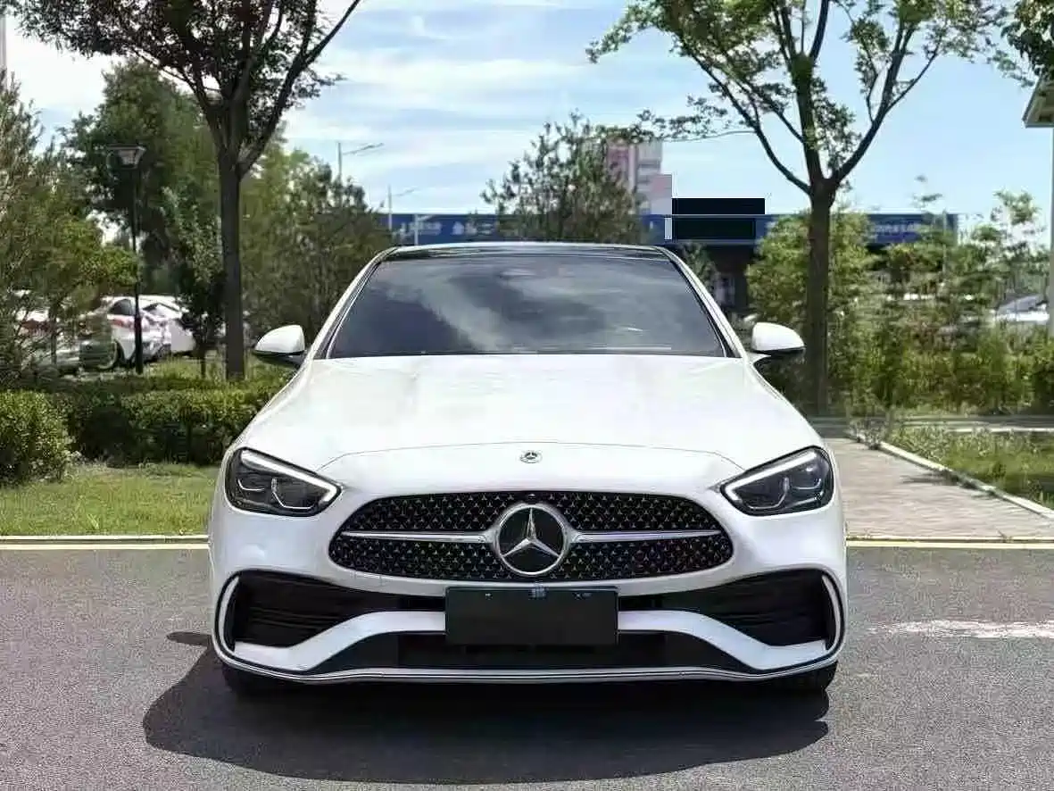 Mercedes-Benz C-Класс 2023