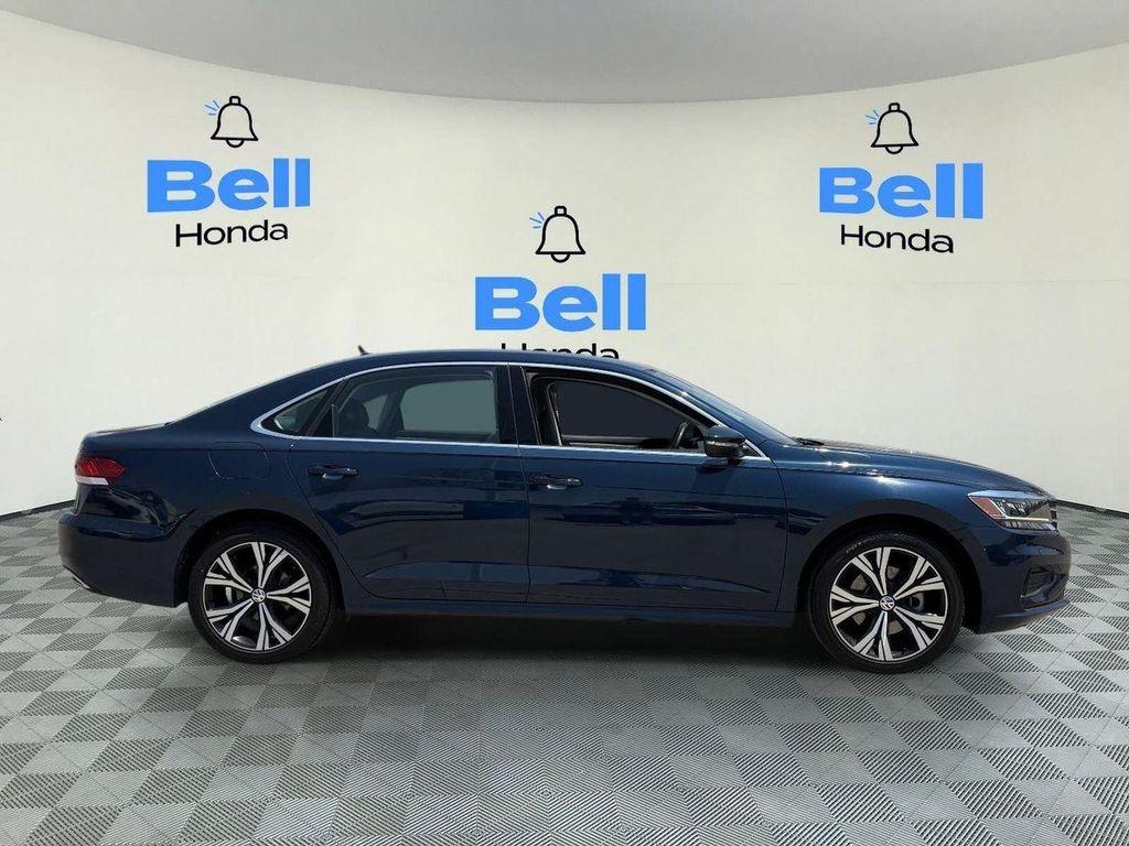 Volkswagen Passat 2022