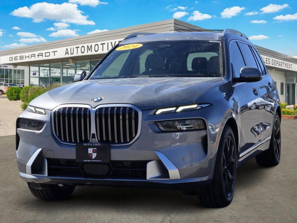 BMW X7 2024