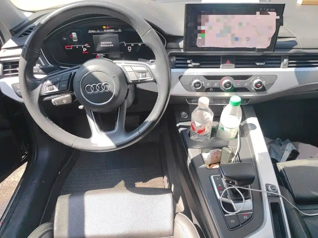 Audi A4 2023