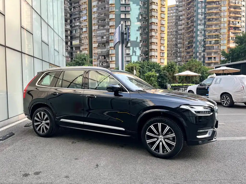 Volvo XC90 2023