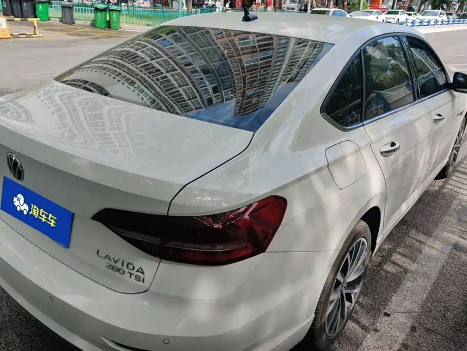 Volkswagen Lavida 2022