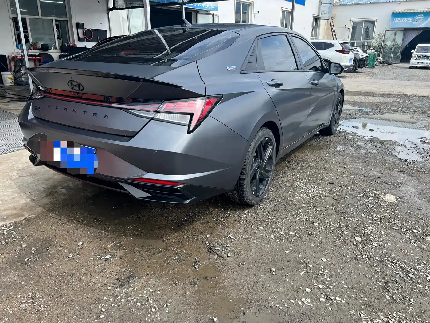 Hyundai Elantra 2022