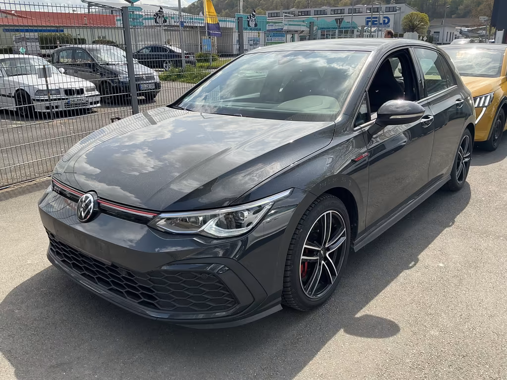 Volkswagen Golf 2022