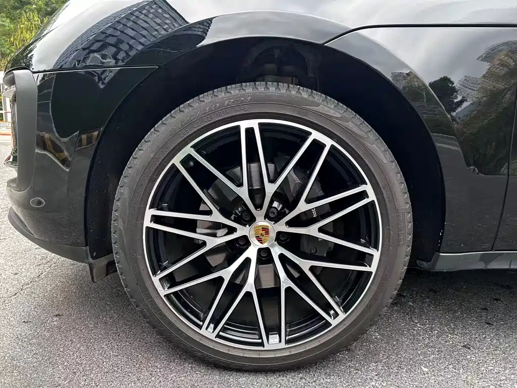 Porsche Macan 2024