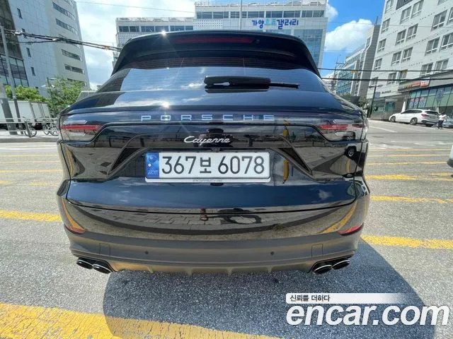 Porsche Cayenne 2022