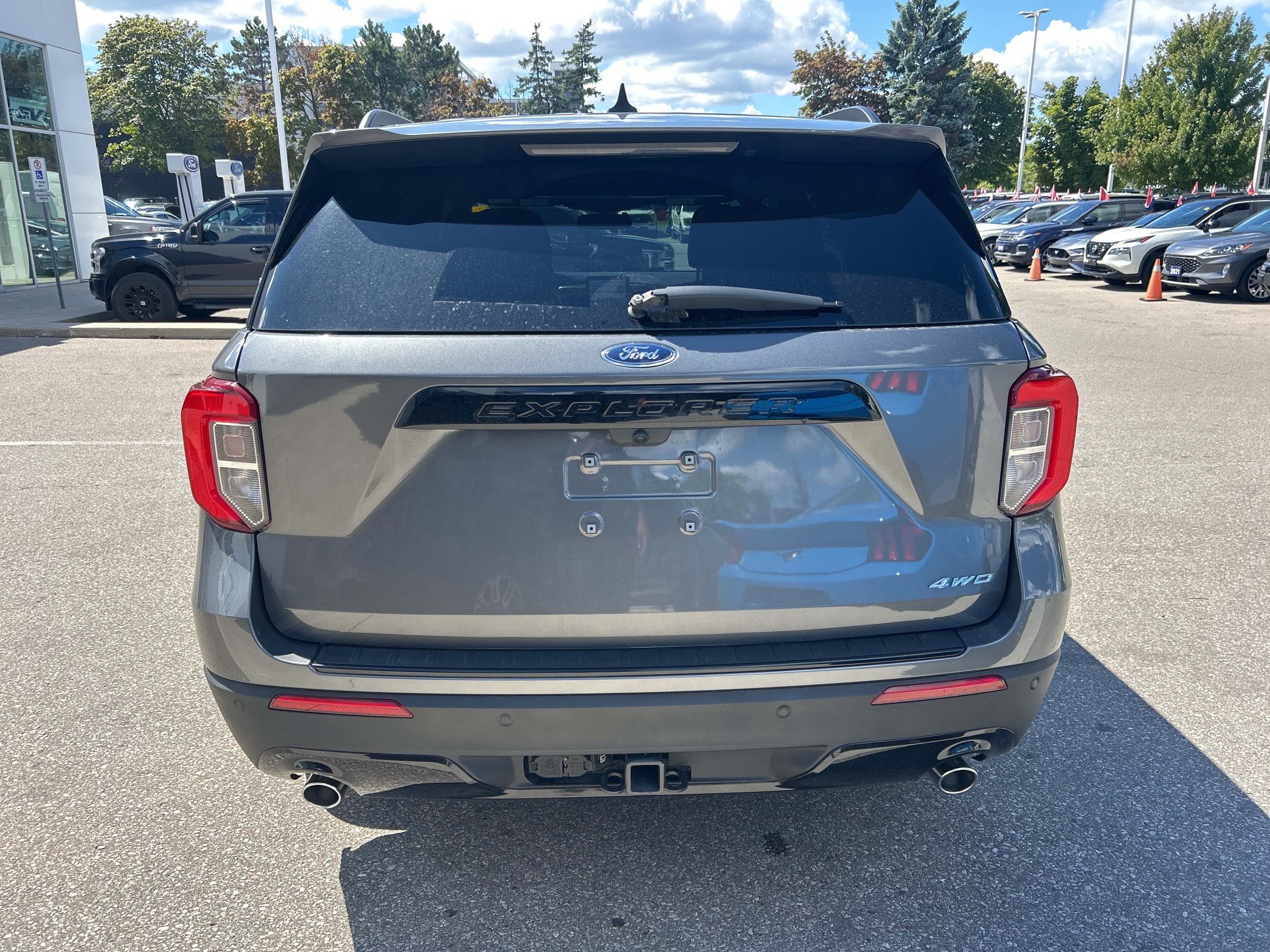 Ford Explorer 2023