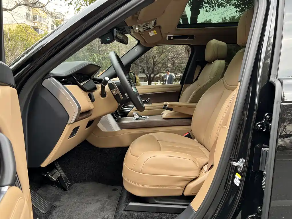Land Rover Range Rover 2024