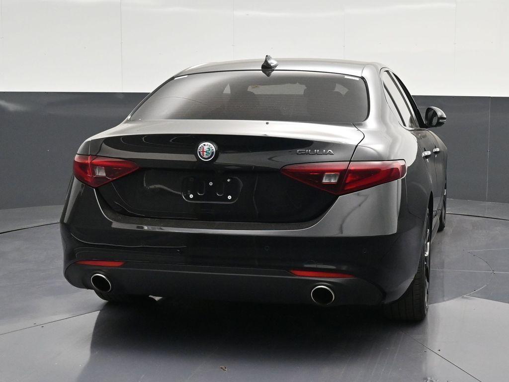 Alfa Romeo Giulia 2021