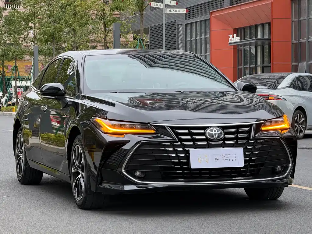 Toyota Avalon 2023