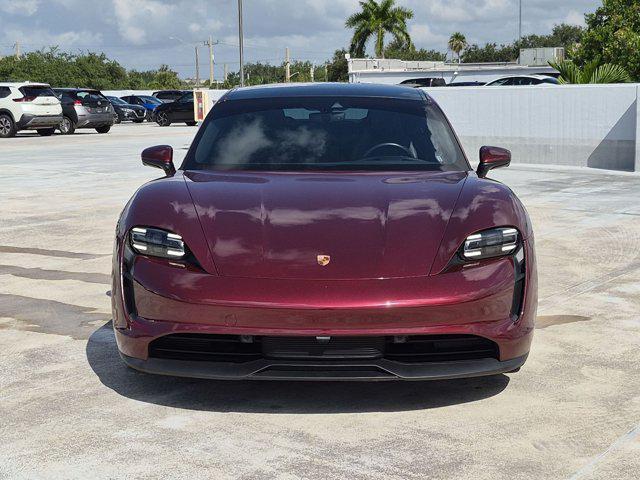 Porsche Taycan 2021