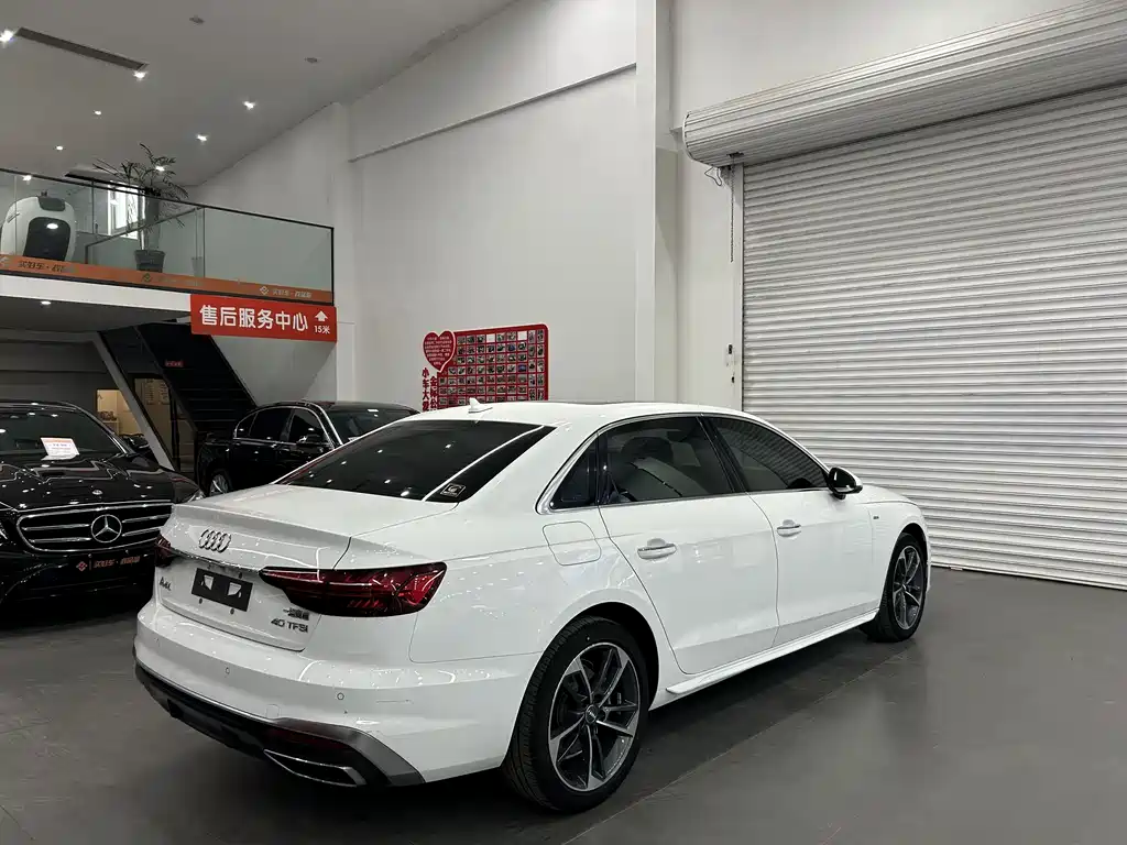 Audi A4 2021