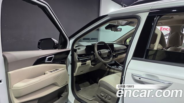 Kia Carnival 2025