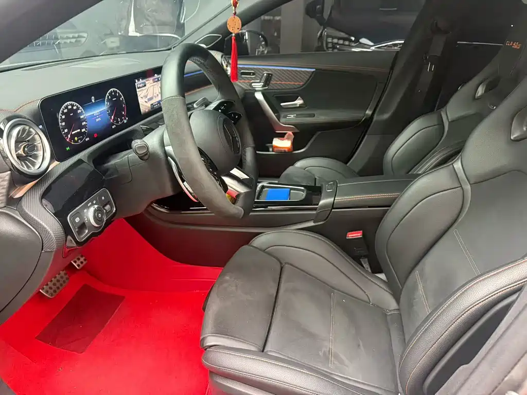 Mercedes-Benz CLA AMG 2024