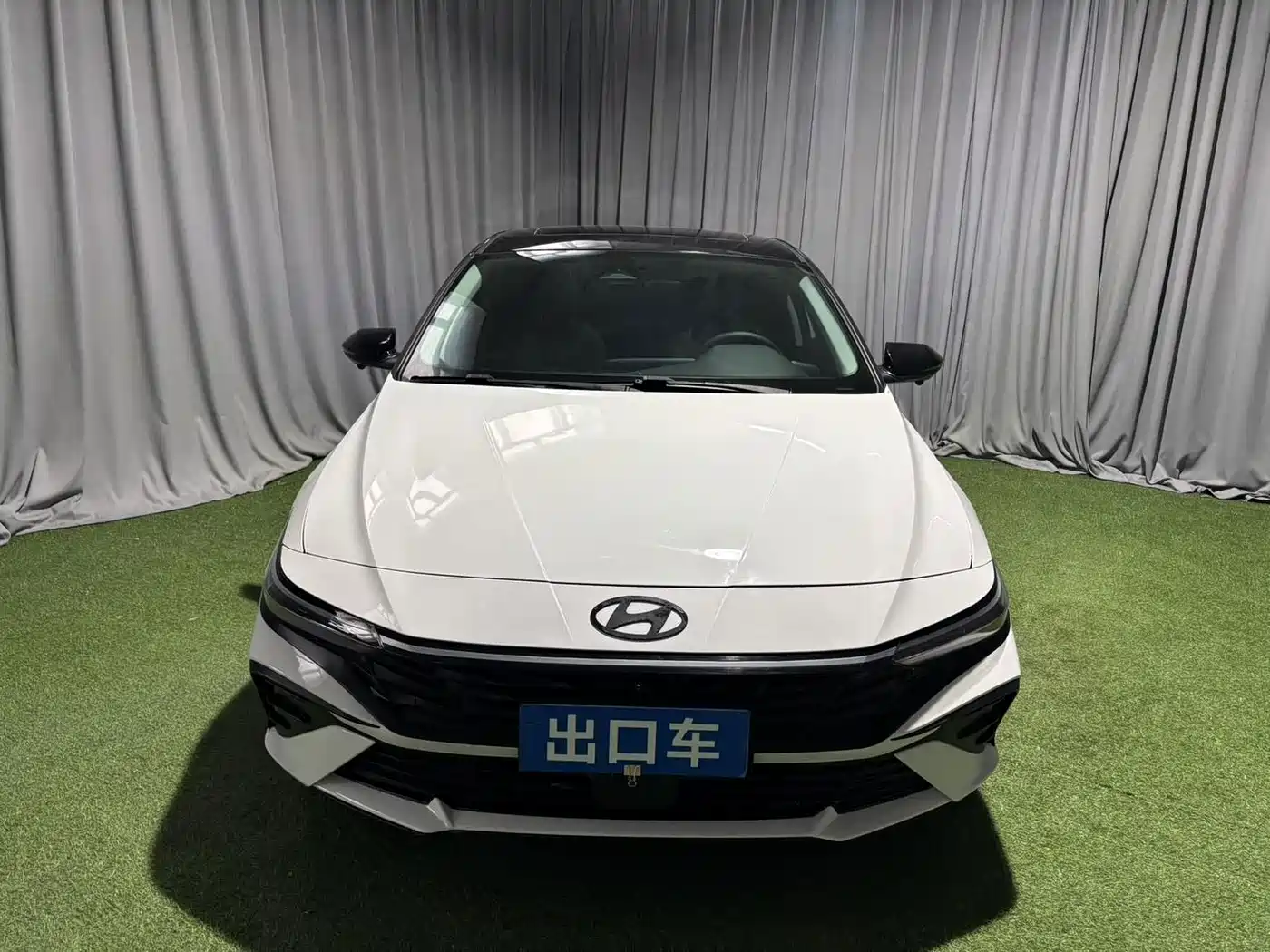 Hyundai Elantra 2023