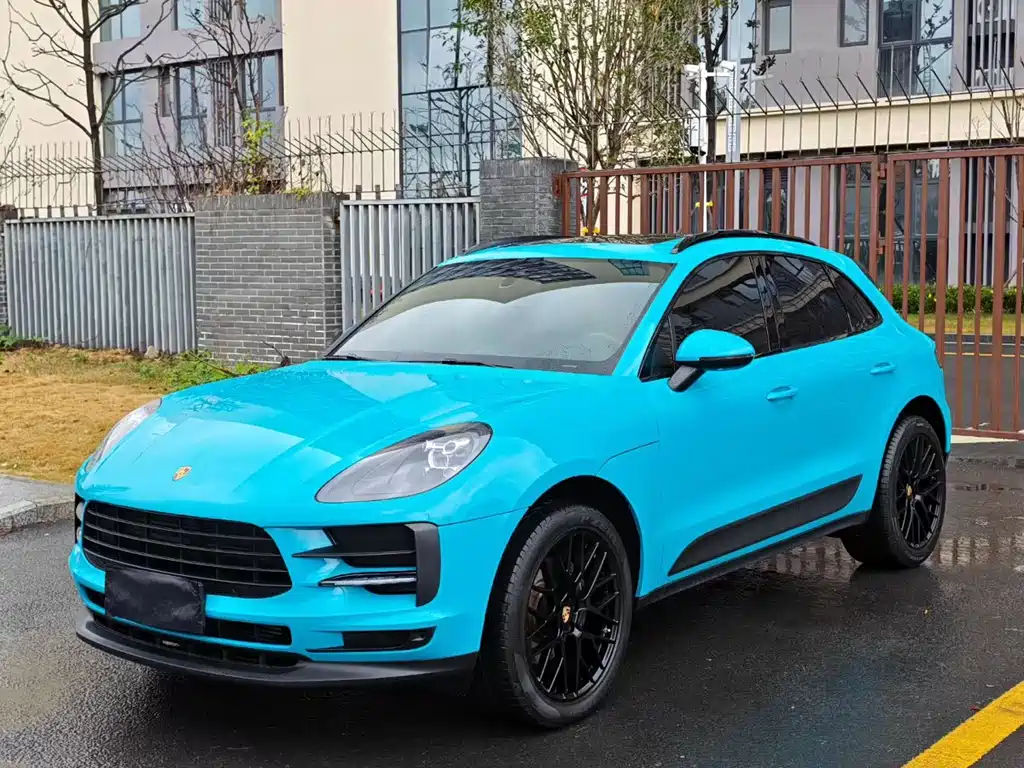 Porsche Macan 2021