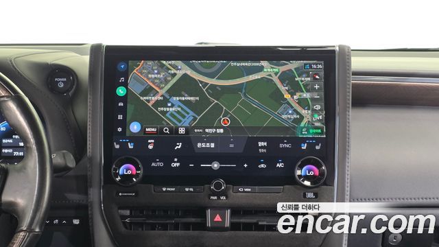 Toyota Alphard 2024