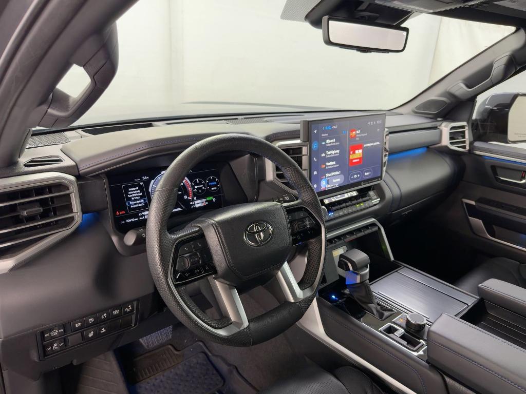 Toyota Sequoia 2024