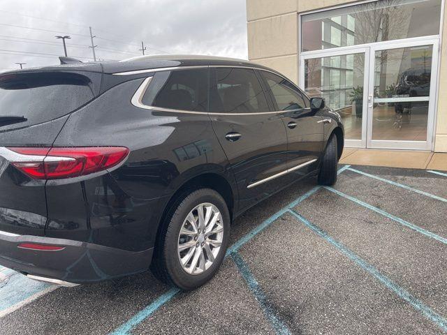 Buick Enclave 2021