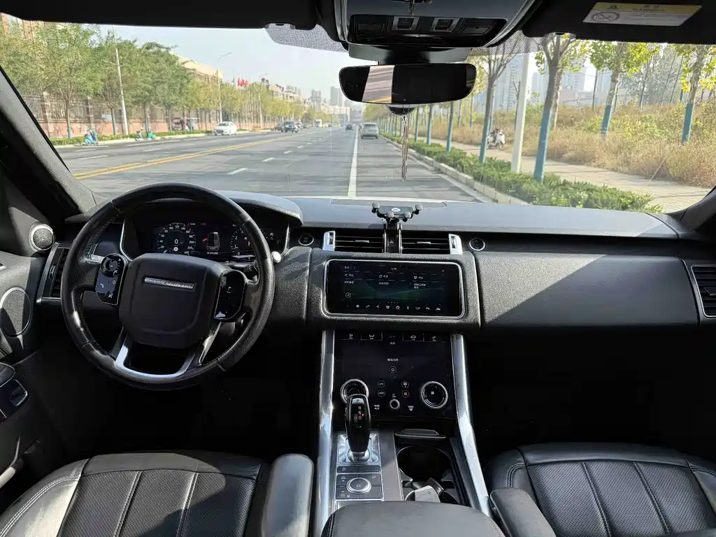 Land Rover Range Rover Sport 2020