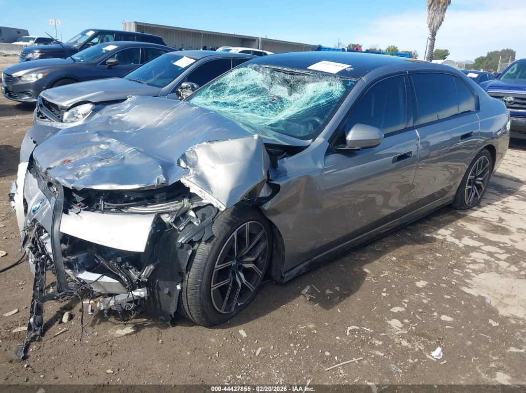 BMW i7 2024