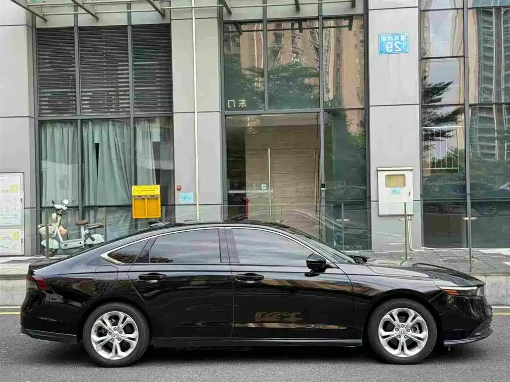 Honda Accord 2024