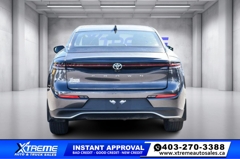 Toyota Crown 2023