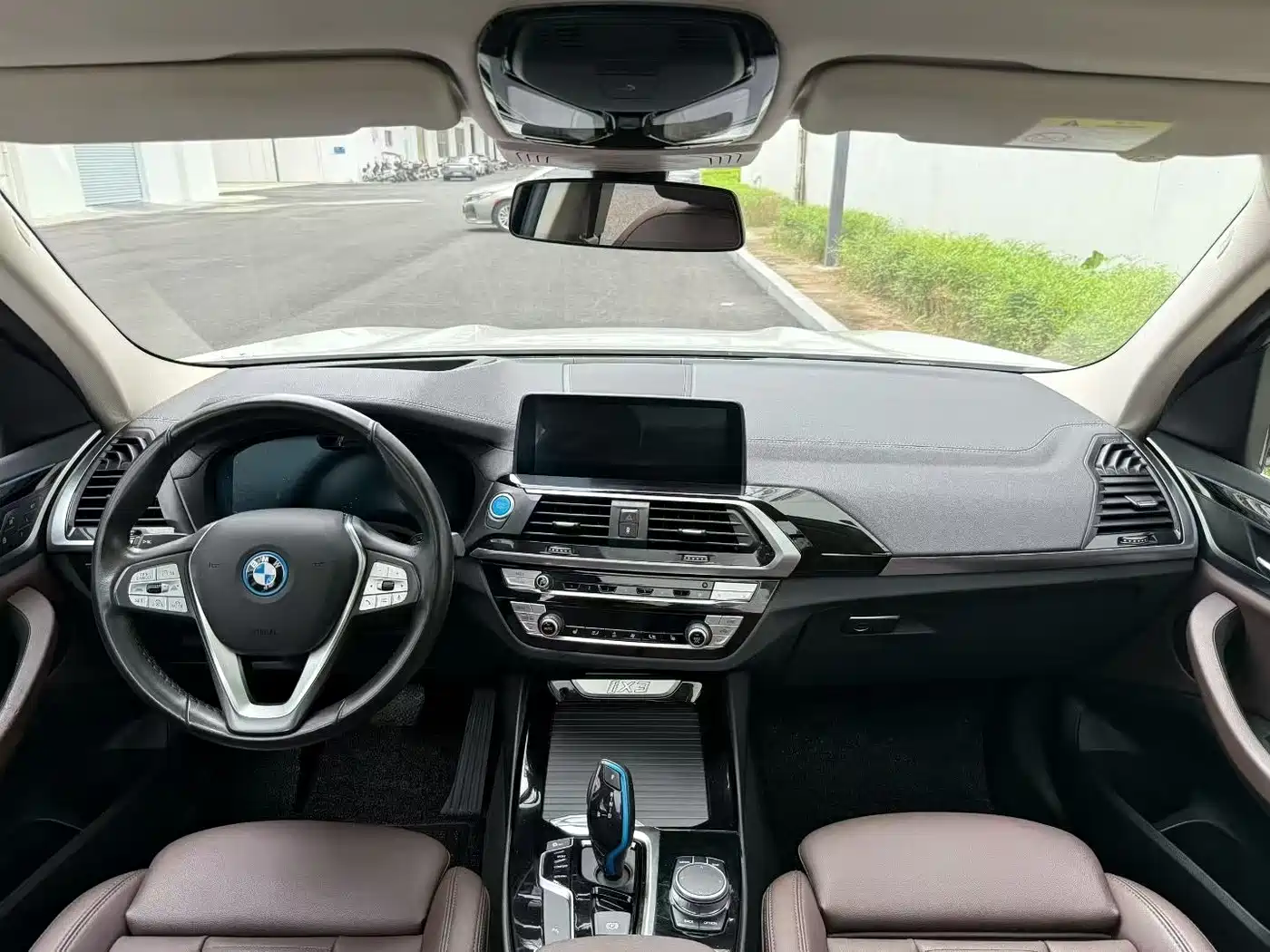 BMW iX3 2021