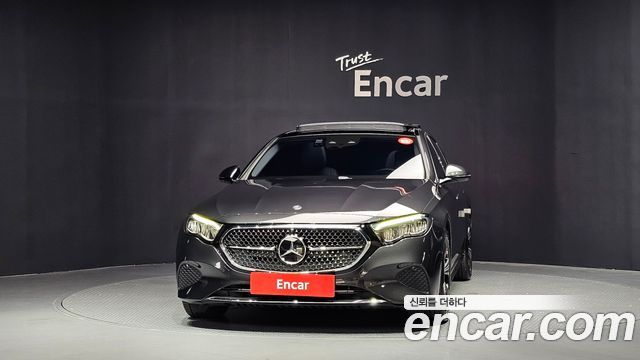 Mercedes-Benz E-Класс 2024