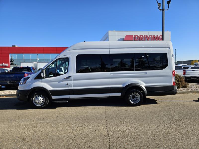 Ford Transit 2024