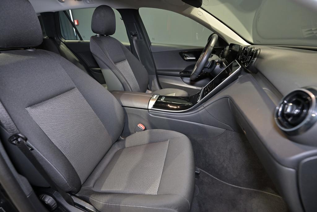Mercedes-Benz C 200 2023