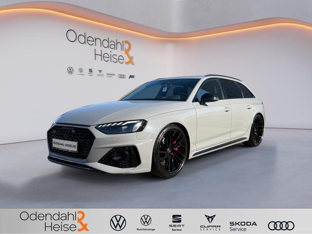 Audi RS4 2022