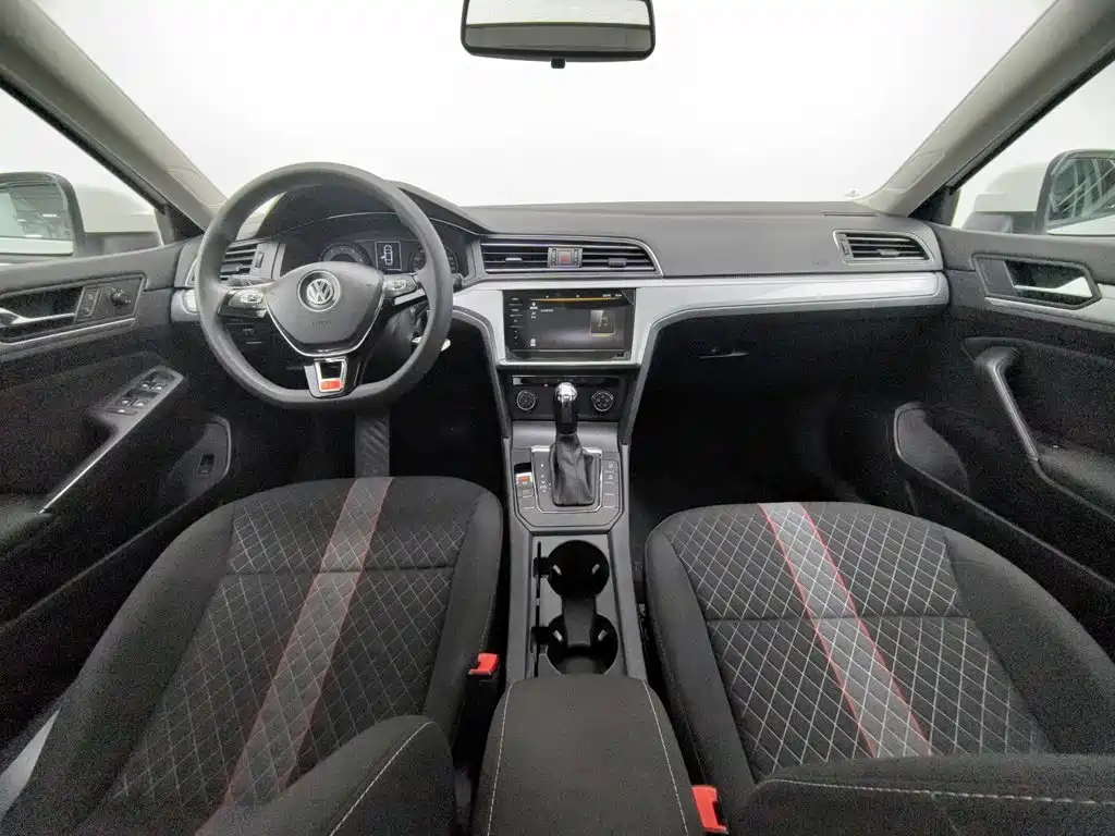 Volkswagen Lamando 2021