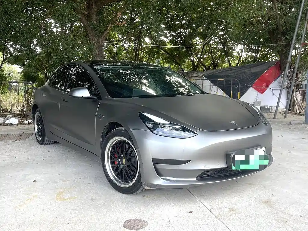 Tesla Model 3 2023