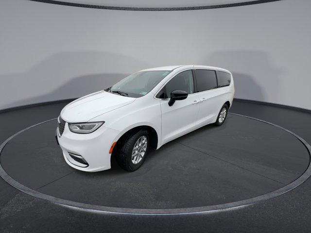 Chrysler Pacifica 2024