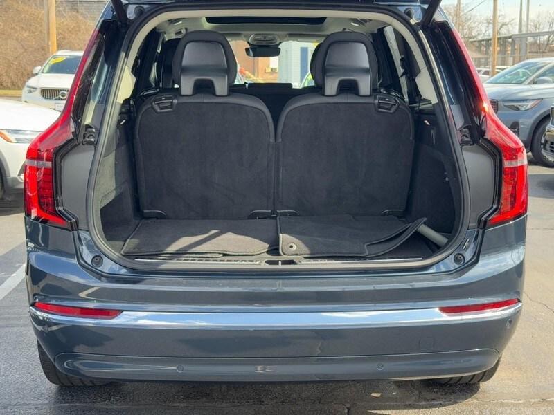 Volvo XC90 2025