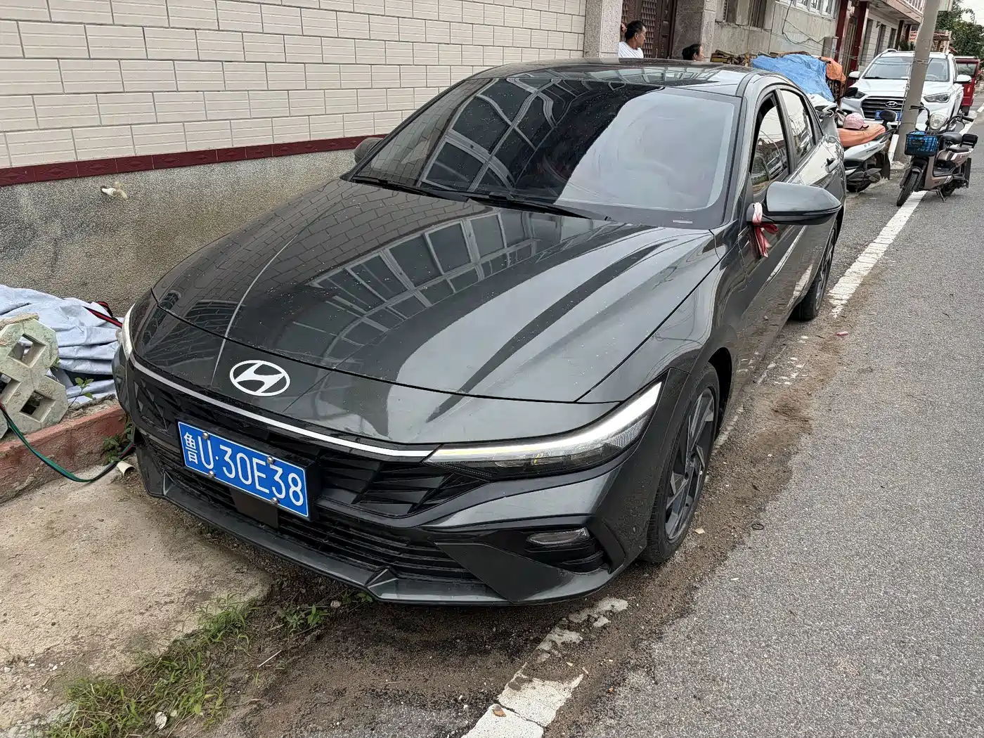Hyundai Elantra 2024