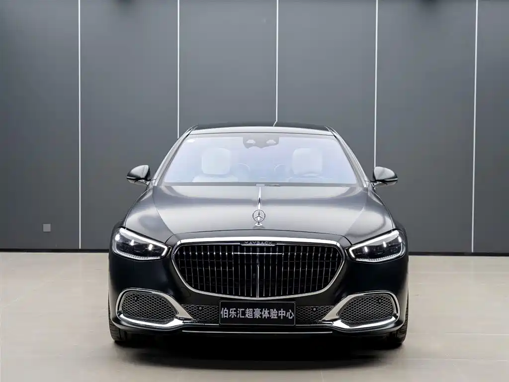Mercedes-Benz Maybach S-Класс 2022